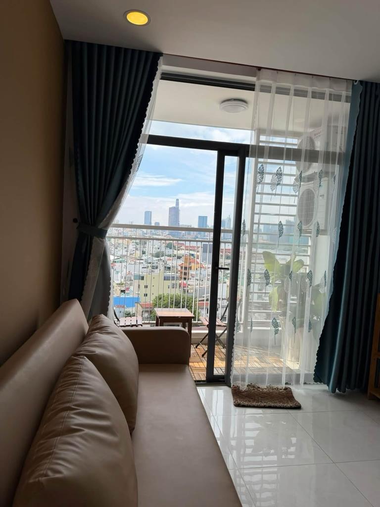 Cho thuê gấp chung cư 57 m2 tại Đường Nguyễn Tất Thành - Quận 4, giá 12 triệu/tháng