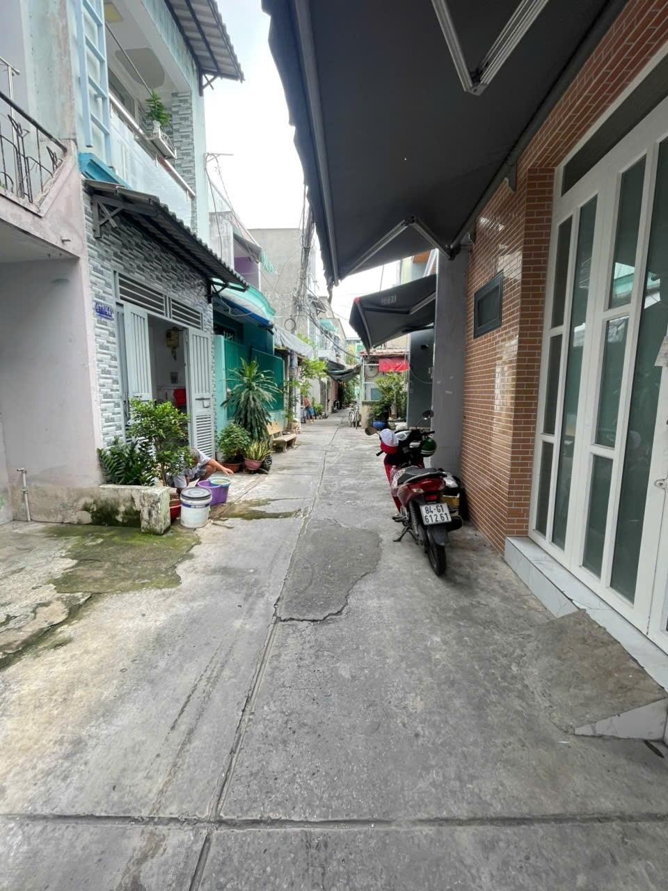 Cần bán ngay căn nhà riêng 25 m2 tại Đường Tân Hòa Đông - Bình Trị Đông - Bình Tân, giá rẻ