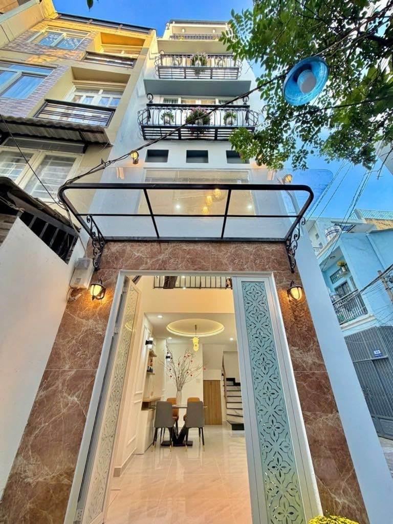 Bán nhà 30 m2 tại Đường Huỳnh Văn Bánh - 3 - Phú Nhuận - TP Hồ Chí Minh, giá 8,6 tỷ