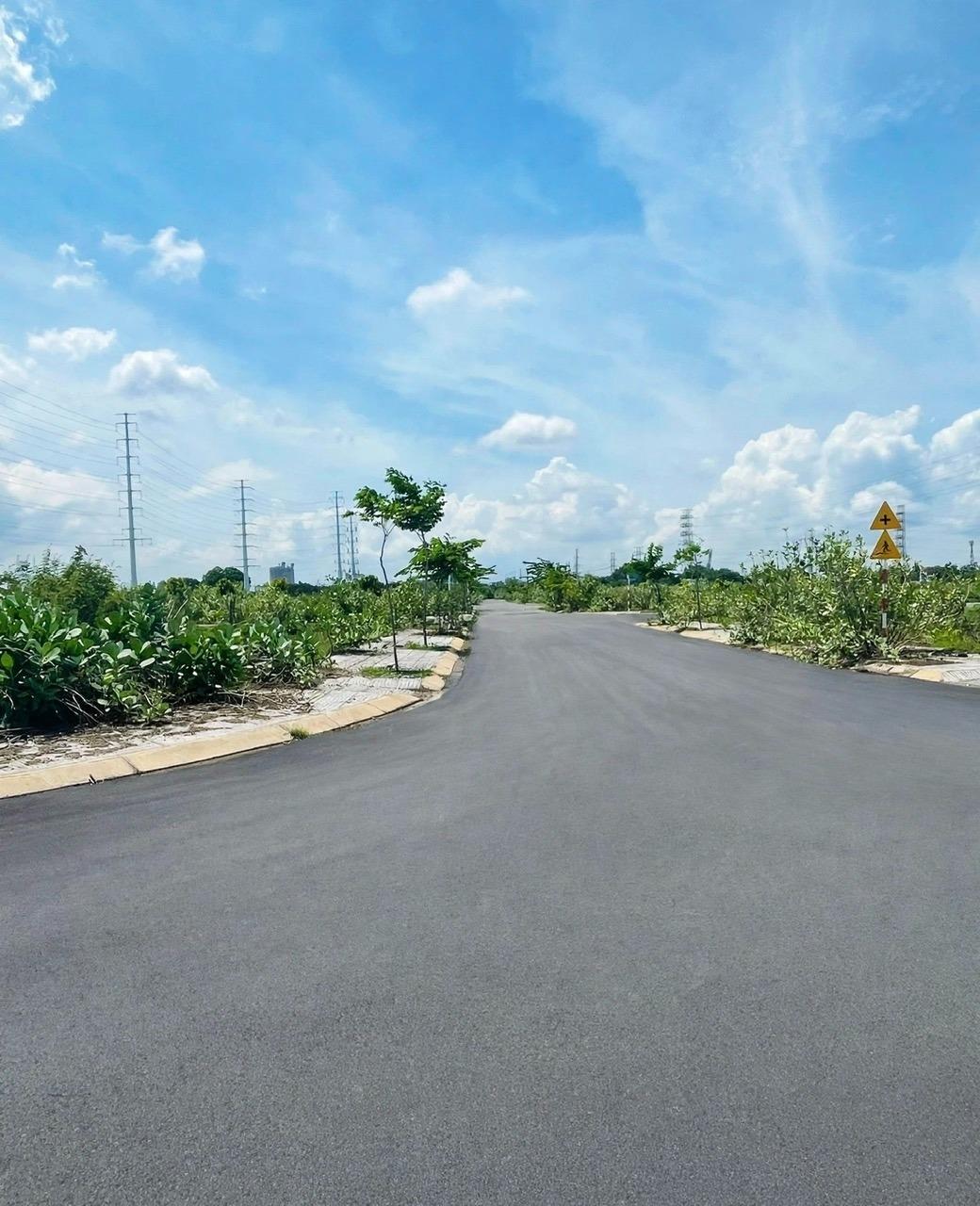 Sở hữu đất dự án 363 m2, hướng Bắc tại Phú Hữu - Quận 9 - TP Hồ Chí Minh, giá 35 triệu