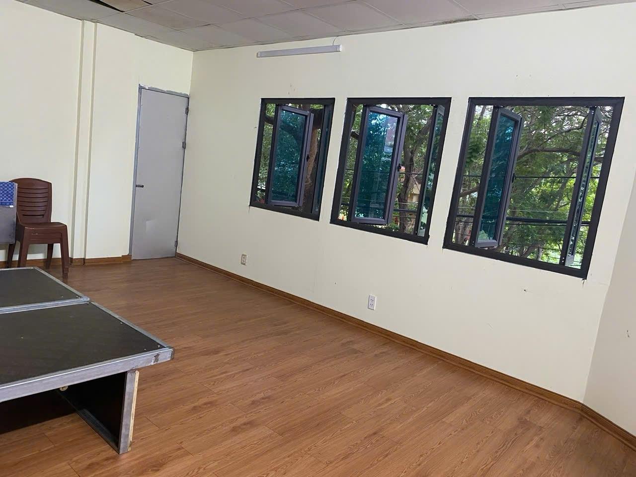 Cần cho thuê nhà trọ phòng trọ 25 m2 tại Đường Kim Đồng - Giáp Bát - Hoàng Mai, giá 3 tr/tháng