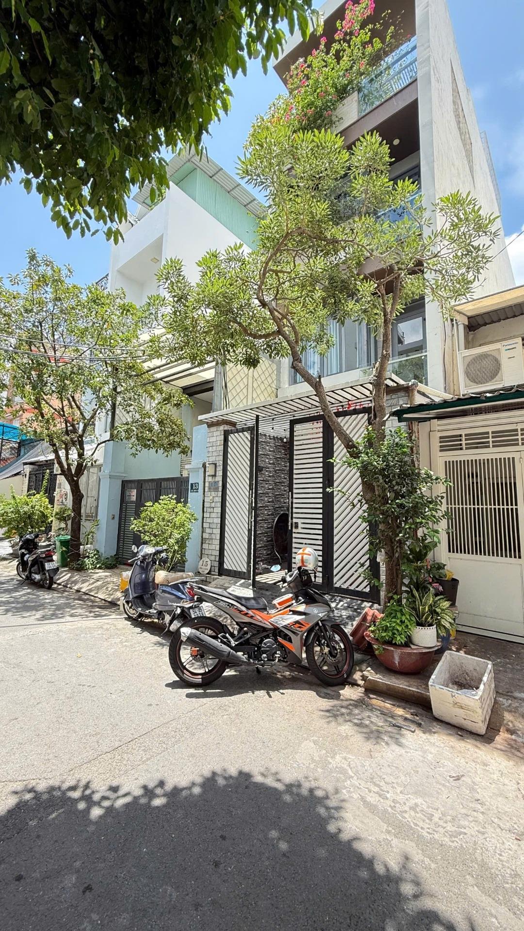 Cần bán căn nhà đẹp 80 m2, hướng Tây tại Phường Tân Phú - Quận 7 - TP Hồ Chí Minh, giá 14,99 tỷ