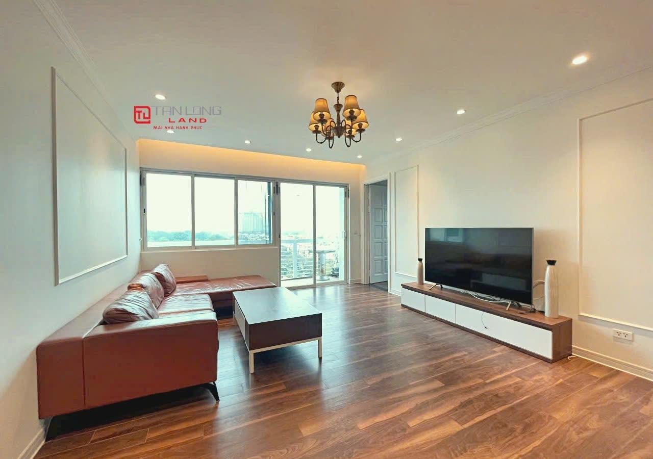 Cần cho thuê gấp căn hộ chung cư 150 m2 tại Đường Lạc Long Quân - Tây Hồ - Hà Nội, giá tốt