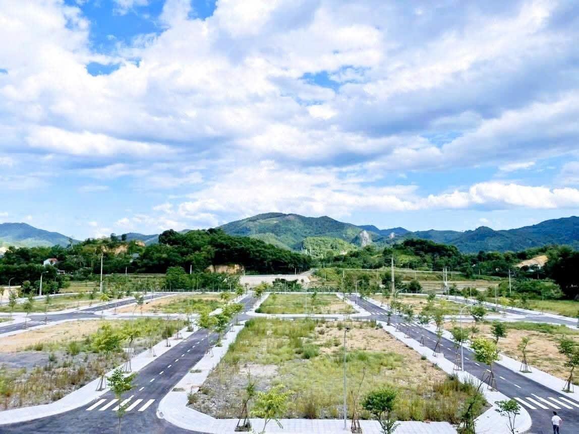 Bán nhanh lô đất 85 m2 tại Đường Quốc lộ 6 - Hòa Bình - Hòa Bình, giá rẻ