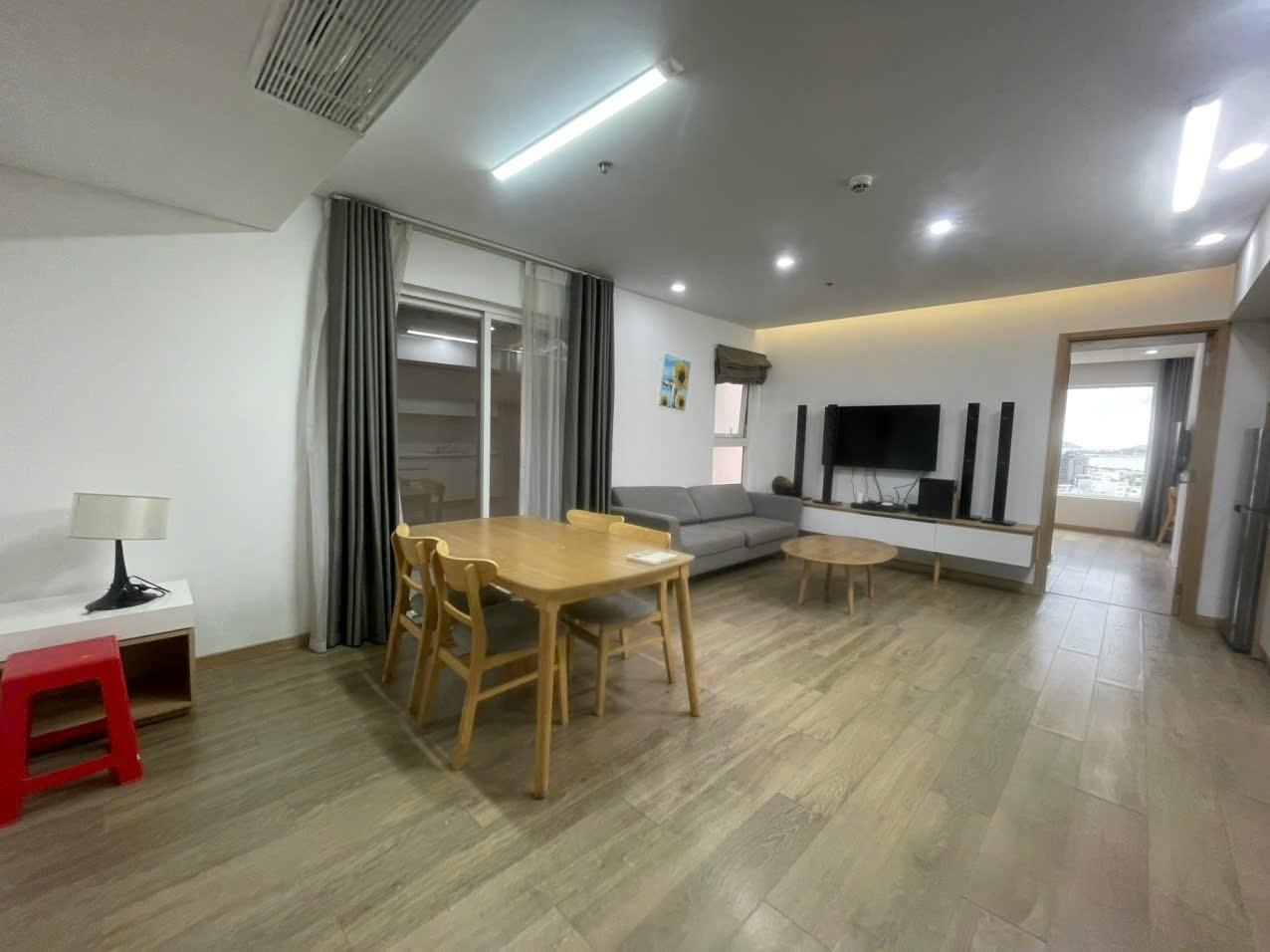 Cần bán ngay căn hộ chung cư 78 m2, giá 4,25 tỷ tại Phố Lý Thường Kiệt - Hải Châu - Đà Nẵng