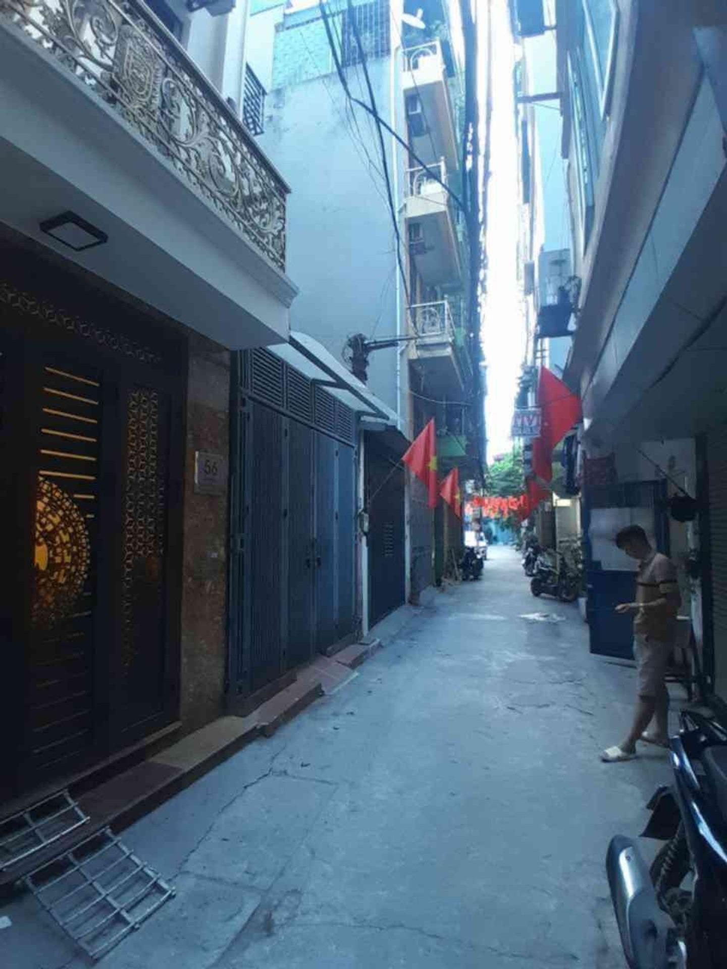 Bán nhanh nhà shr 40 m2 tại Đường Minh Khai - Mai Động - Hoàng Mai - Hà Nội, giá 9,8 tỷ
