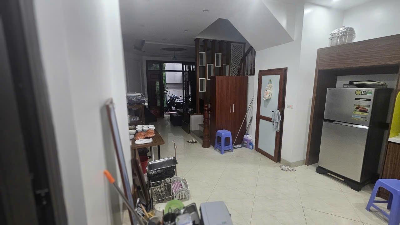 Cho thuê gấp nhà tại đường Thụy Khuê - Bưởi - Tây Hồ - Hà Nội, 40 m2, giá 7 triệu/tháng