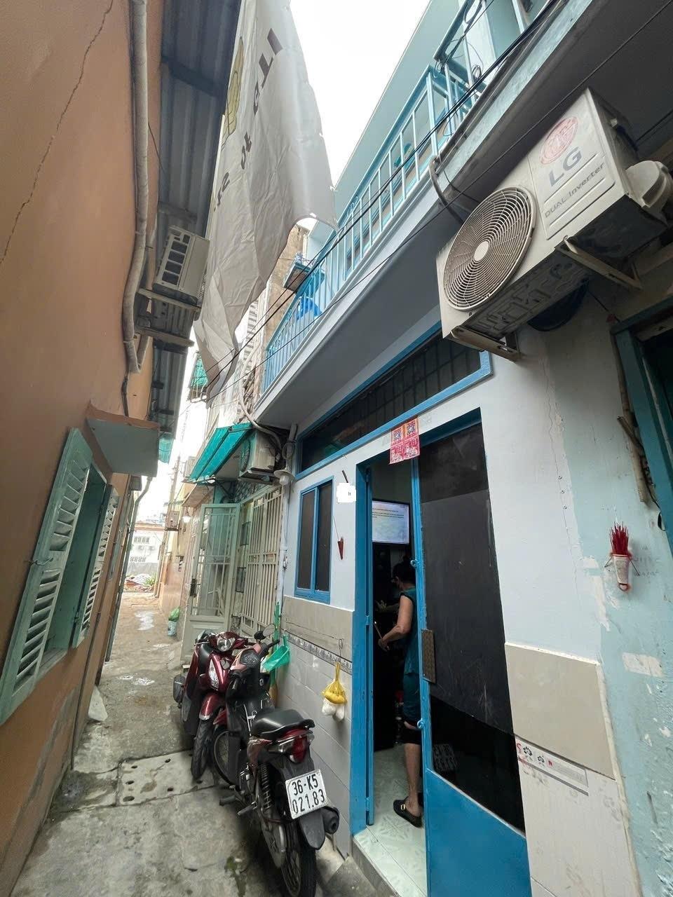 Cần bán gấp căn nhà 11,100000381469727 m2 tại Đường Ba Đình - 10 - Quận 8, giá 1,85 tỷ