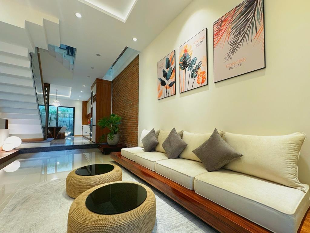 Bán nhà đất 80 m2 tại Thành phố Nha Trang - Khánh Hòa, giá 9,5 tỷ