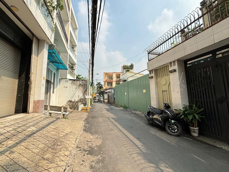 Cần bán ngay đất nền dự án 363 m2 tại 26 - Bình Thạnh - TP Hồ Chí Minh, giá 41 tỷ