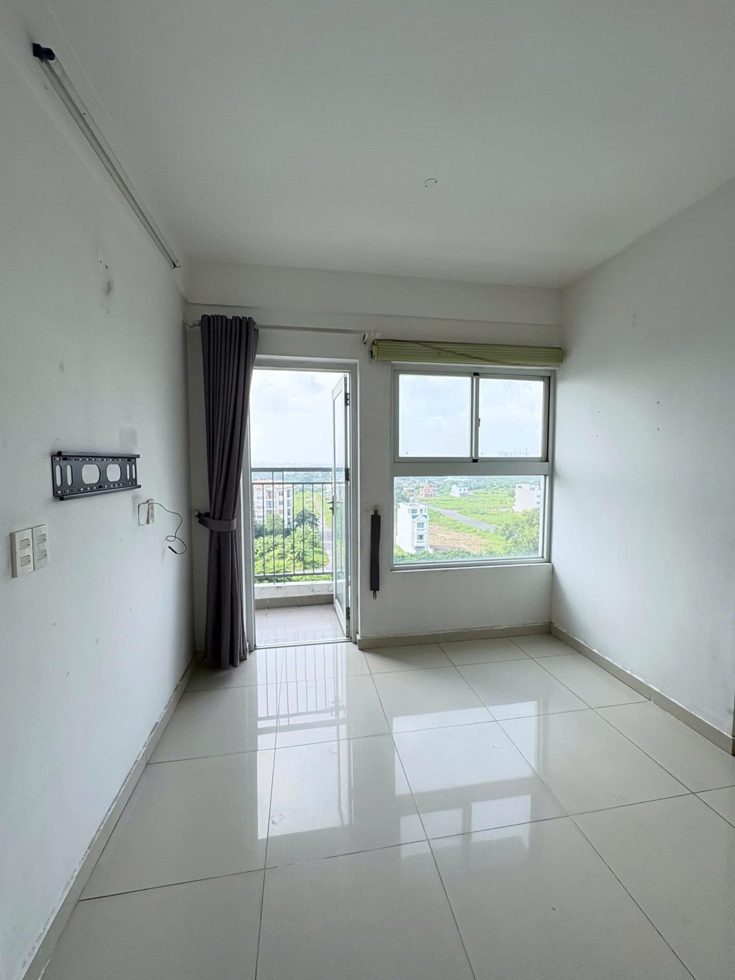 Sở hữu ngay nhà chung cư 50 m2, giá 1,8 tỷ tại Đường Lê Thị Riêng - Quận 12 - TP Hồ Chí Minh