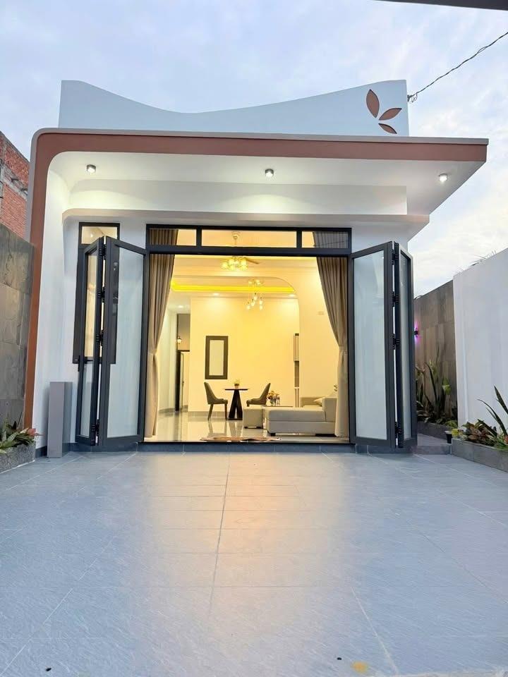 Bán gấp nhà mặt phố 90 m2 tại Đường Huỳnh Văn Nghệ - Bửu Long - Biên Hòa - Đồng Nai, giá 1,28 tỷ