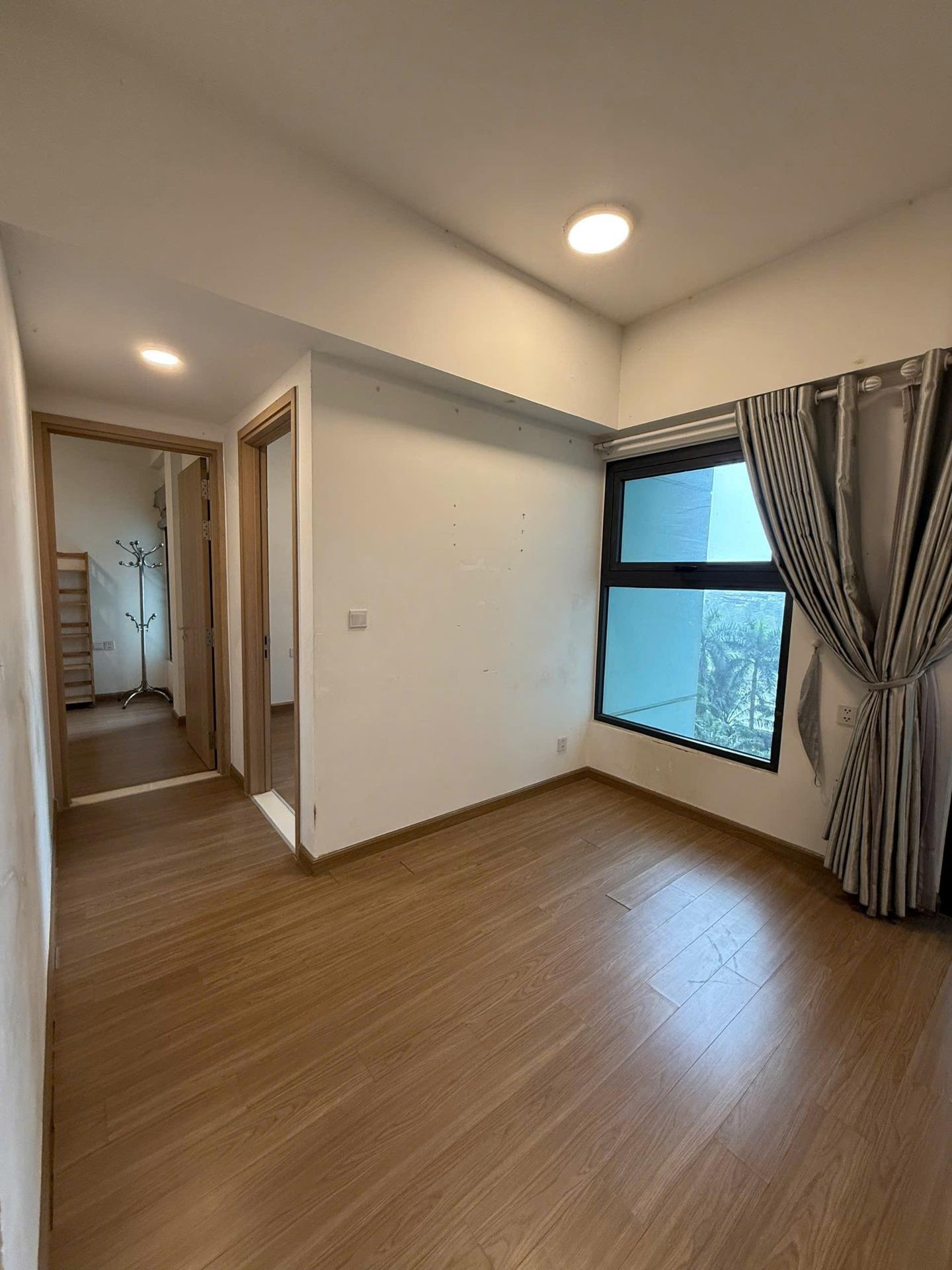 Cần bán gấp chung cư 58 m2, giá 3,5 tỷ tại Đường Trúc - Xuân Quan - Văn Giang - Hưng Yên