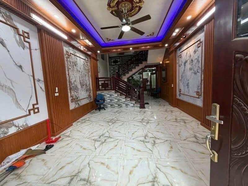 Thuê ngay nhà mặt phố tại Đường Võ Cường - Võ Cường, 90 m2, giá 25 triệu/tháng