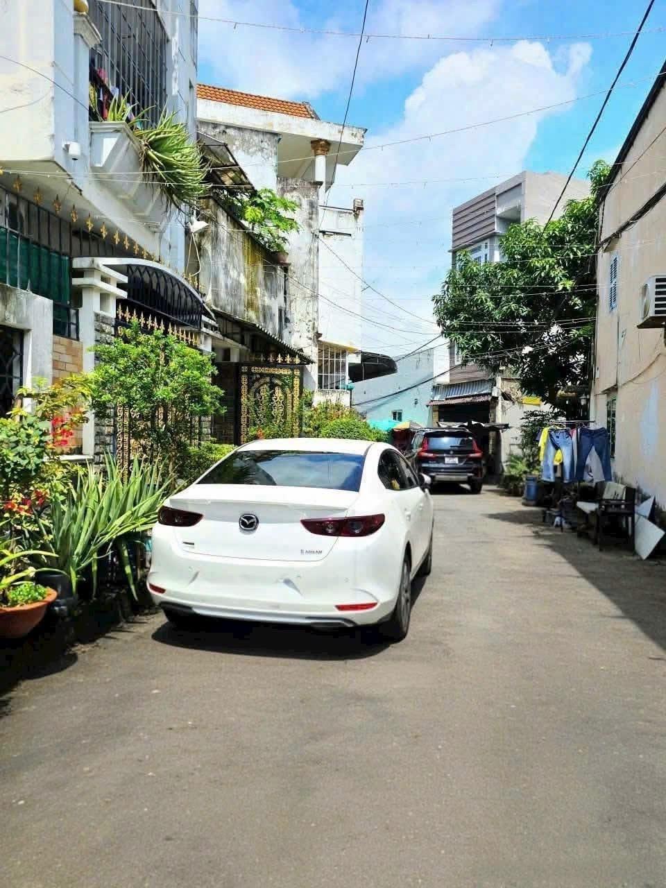 Bán nhanh căn nhà đẹp 144 m2 tại Đường Lê Văn Lương - Phước Kiển - Nhà Bè, giá 5 tỷ