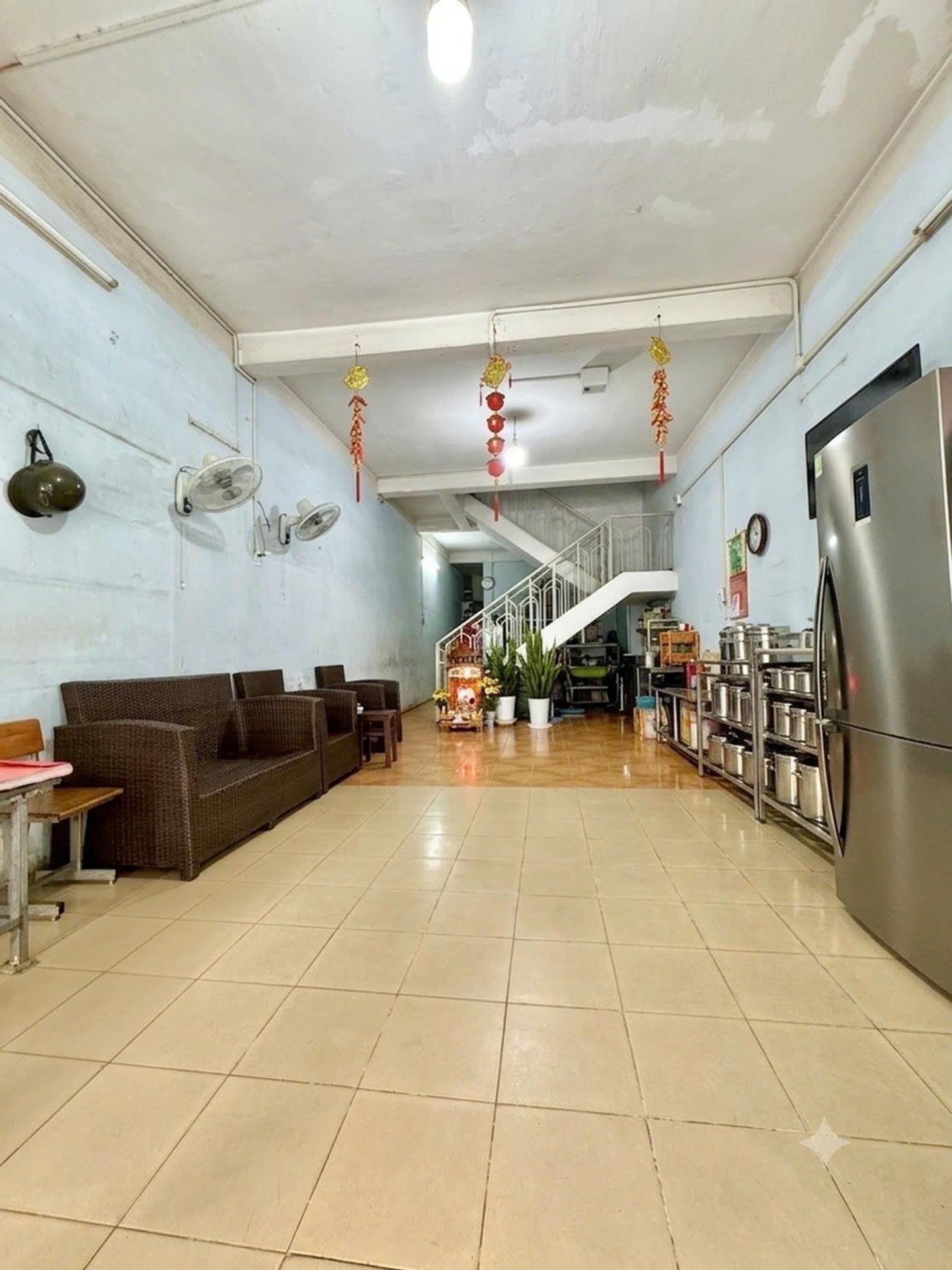 Cần bán gấp bán nhanh căn nhà mặt phố 65,80000305175781 m2 tại Thủ Đức, giá 11,5 tỷ