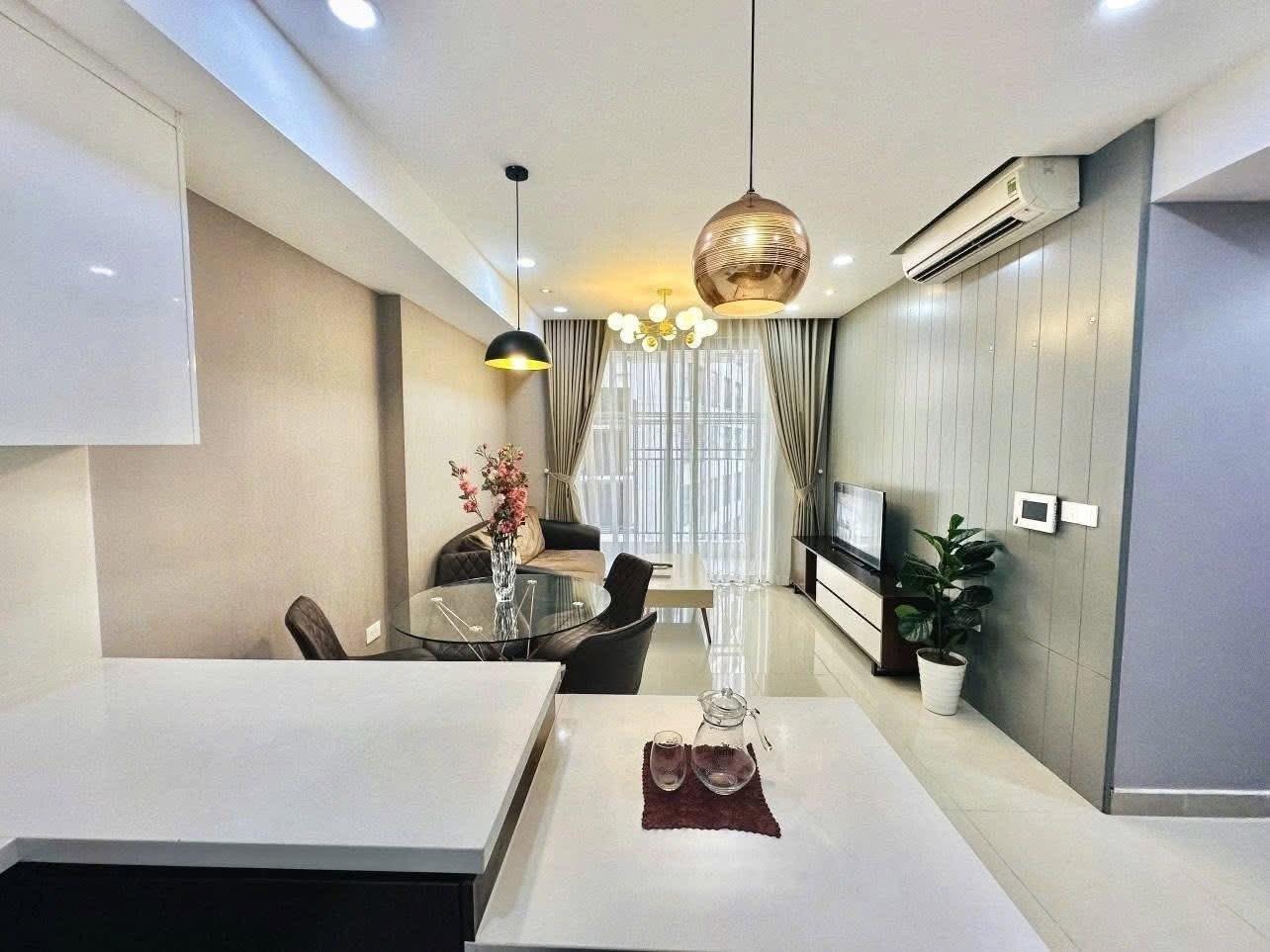 Cần bán gấp căn hộ 50 m2, giá 2 tỷ tại Đường Trương Đăng Quế - 10 - Phú Nhuận - TP Hồ Chí Minh