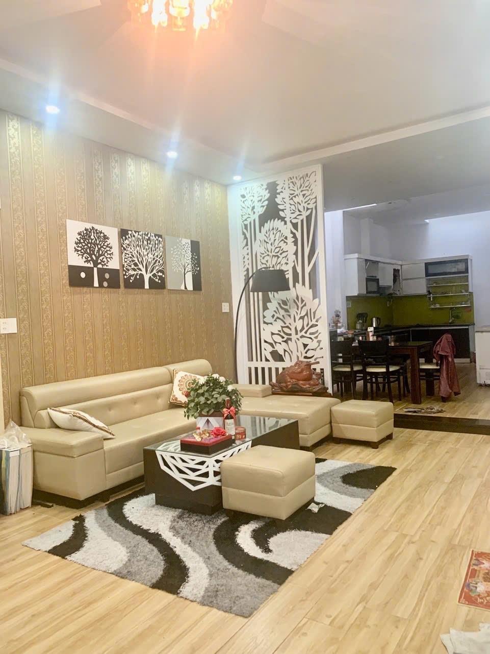 Thuê ngay nhà mặt tiền tại Đường Hoàng Văn Thụ - Phước Tân - Nha Trang, 72 m2, giá 22 triệu/tháng