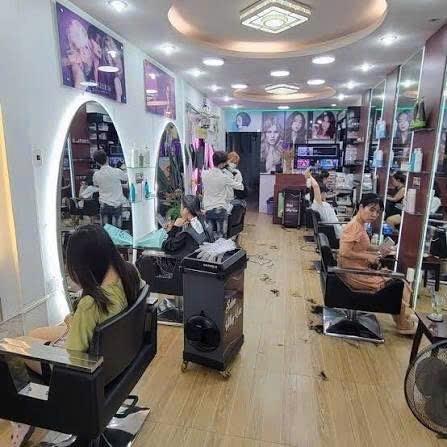 Cho thuê mặt bằng kinh doanh đường Lạc Long Quân