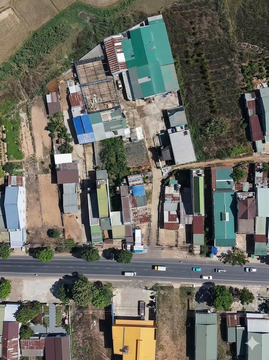 Cần bán gấp lô đất sổ riêng 2500 m2 tại Xã Phú Hội - Đức Trọng - Lâm Đồng, giá 14,5 tỷ