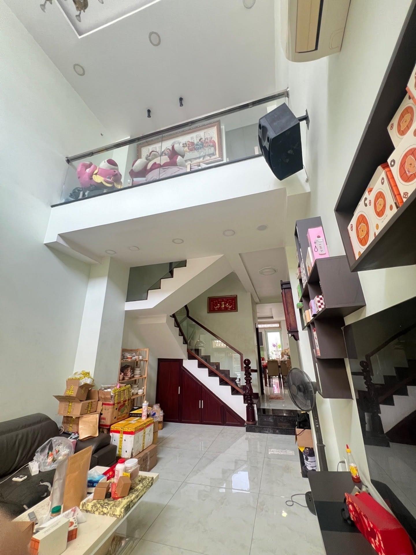 Cần bán gấp bán nhanh căn nhà 66 m2 tại Đường Phạm Hùng - Quận 8 - TP Hồ Chí Minh, giá 9,5 tỷ