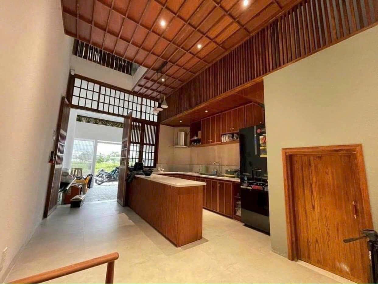 Bán gấp biệt thự siêu đẹp 61 m2, giá 8,9 tỷ tại Đường Lê Hồng Phong - Nha Trang - Khánh Hòa