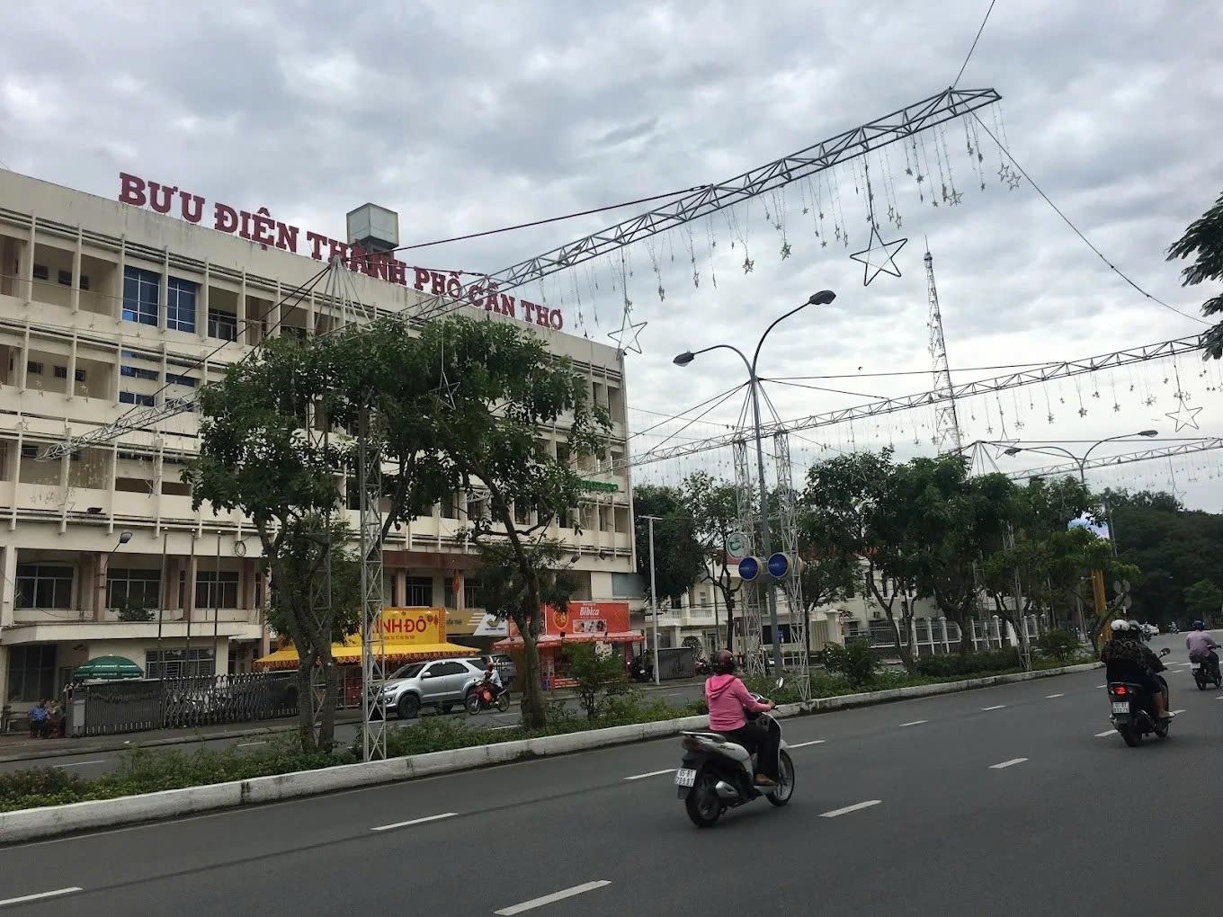 Thuê ngay nhà mặt tiền tại Đường Đại lộ Hòa Bình - Tân An - Ninh Kiều - Cần Thơ, 300 m2, giá tốt