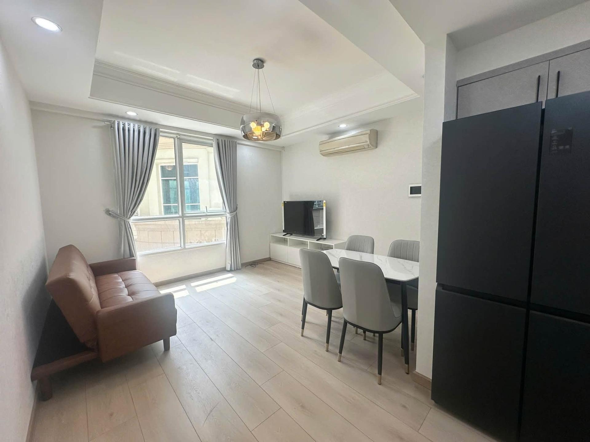 Chuyển nhượng căn chung cư 35 m2, giá 3,73 tỷ tại Bình Thạnh - TP Hồ Chí Minh