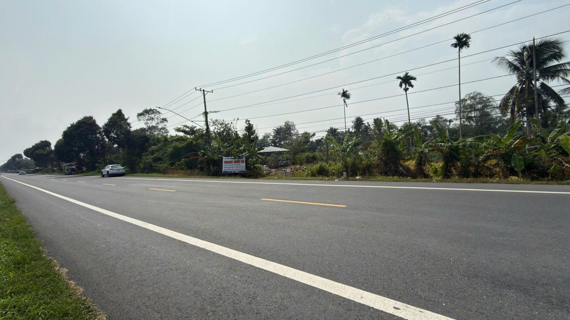 Cần bán gấp bán nhanh đất 27000 m2 tại Xã Nhơn Ái - Phong Điền - Cần Thơ, giá 189 tỷ