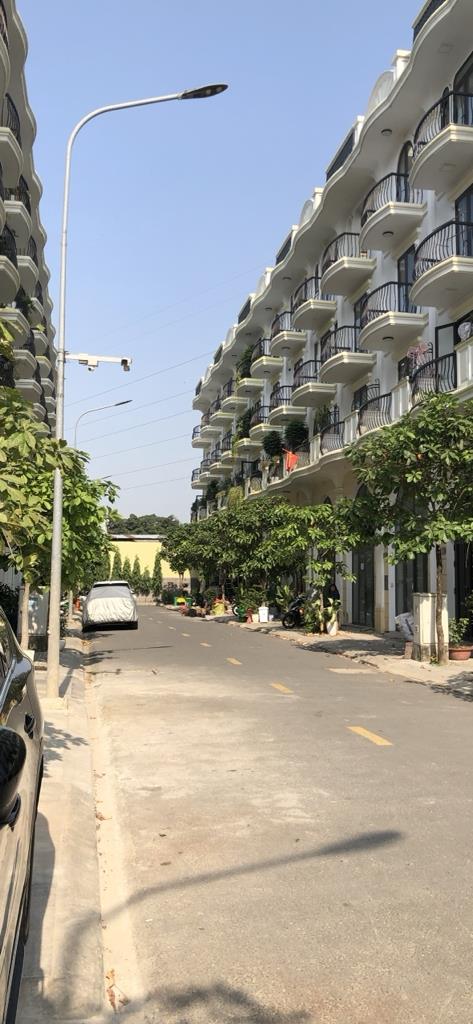 Cần bán nhanh căn nhà 210 m2 tại Đường Thạnh Lộc 16 - Thạnh Lộc - Quận 12, giá 6,9 tỷ