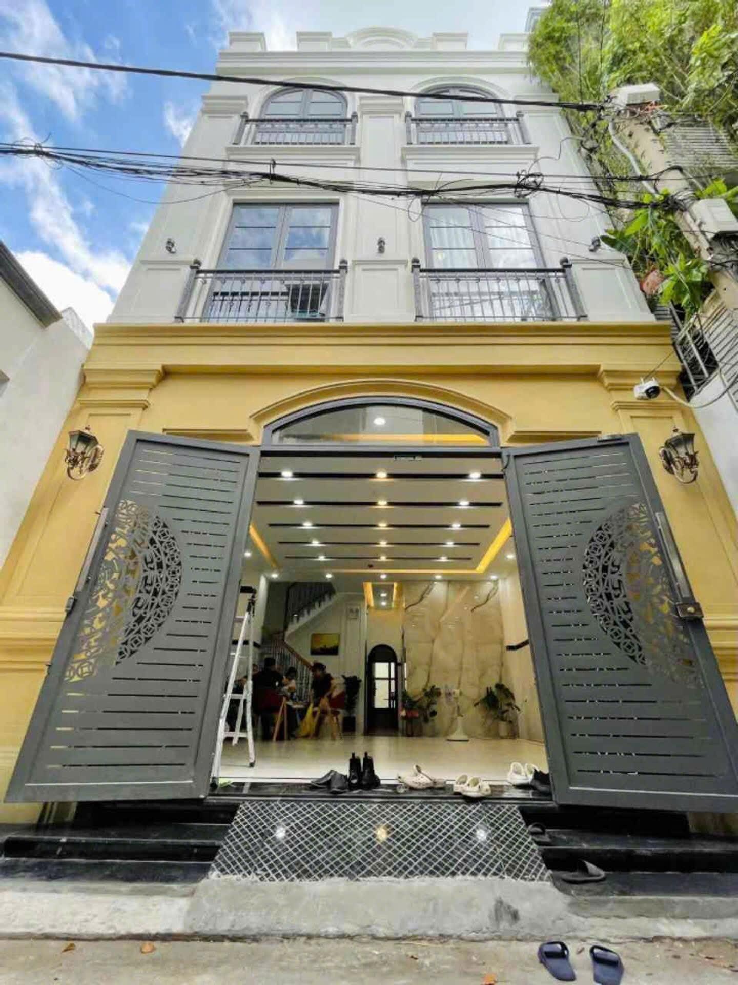 Cần bán gấp nhà mặt phố 50 m2 tại Đường Quốc lộ 22A - Xuân Thới Sơn - Hóc Môn, giá 5,46 tỷ