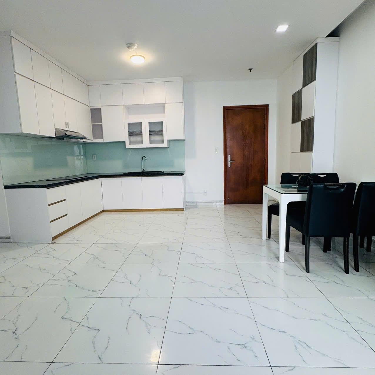 Cần bán gấp bán nhanh căn chung cư 64,30000305175781 m2, giá 4,05 tỷ tại Quận 9