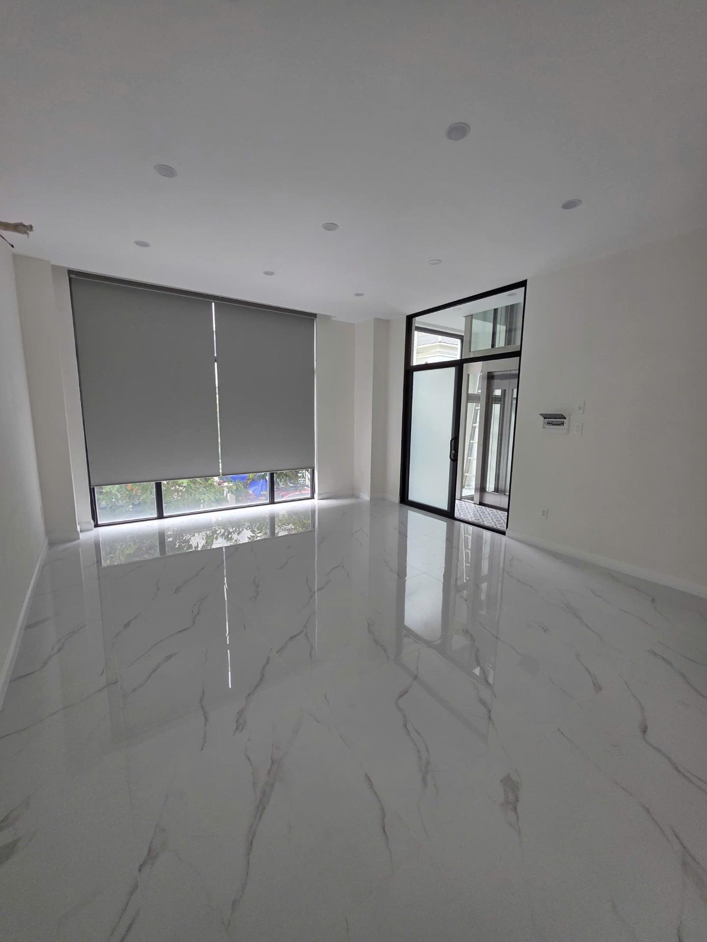Thuê ngay nhà phố tại Đường Nguyễn Xiển - Long Thạnh Mỹ - Quận 9, 84 m2, giá 40 tr/tháng
