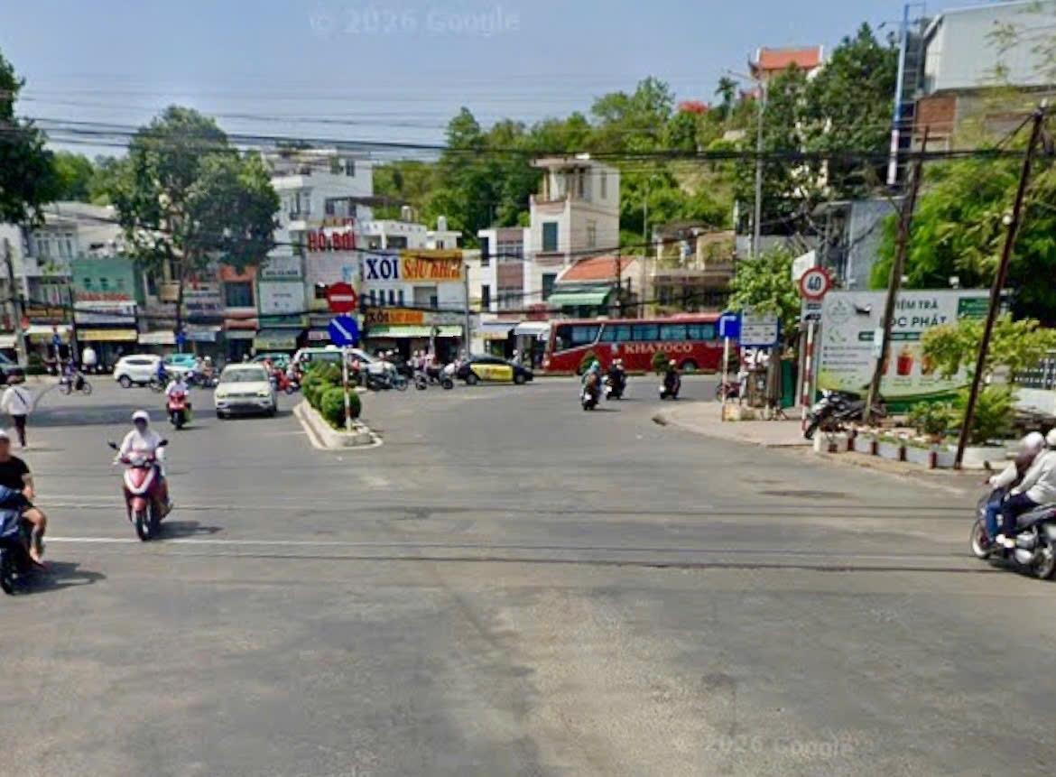 Bán đất 65 m2, hướng Tây-Nam tại Phước Tân - Nha Trang - Khánh Hòa, giá 3,69 tỷ
