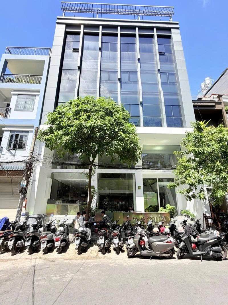 Sở hữu nhà riêng 240 m2 tại Đường Nguyễn Gia Trí - 25 - Bình Thạnh - TP Hồ Chí Minh, giá 89,9 tỷ
