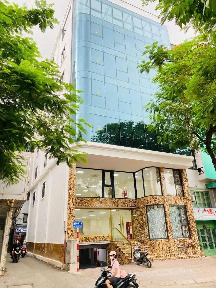 Chuyển nhượng nhà mặt phố 150 m2 tại Đường Vũ Phạm Hàm - Dịch Vọng Hậu - Cầu Giấy, giá 90 tỷ