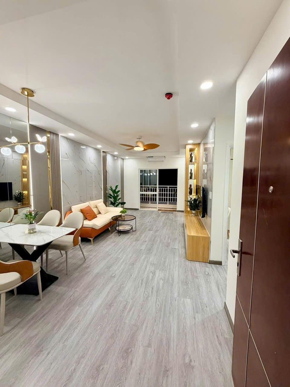 Cho thuê căn hộ chung cư 70 m2 tại Đường Nguyễn Sỹ Sách - Tân Bình, giá 9 tr/tháng