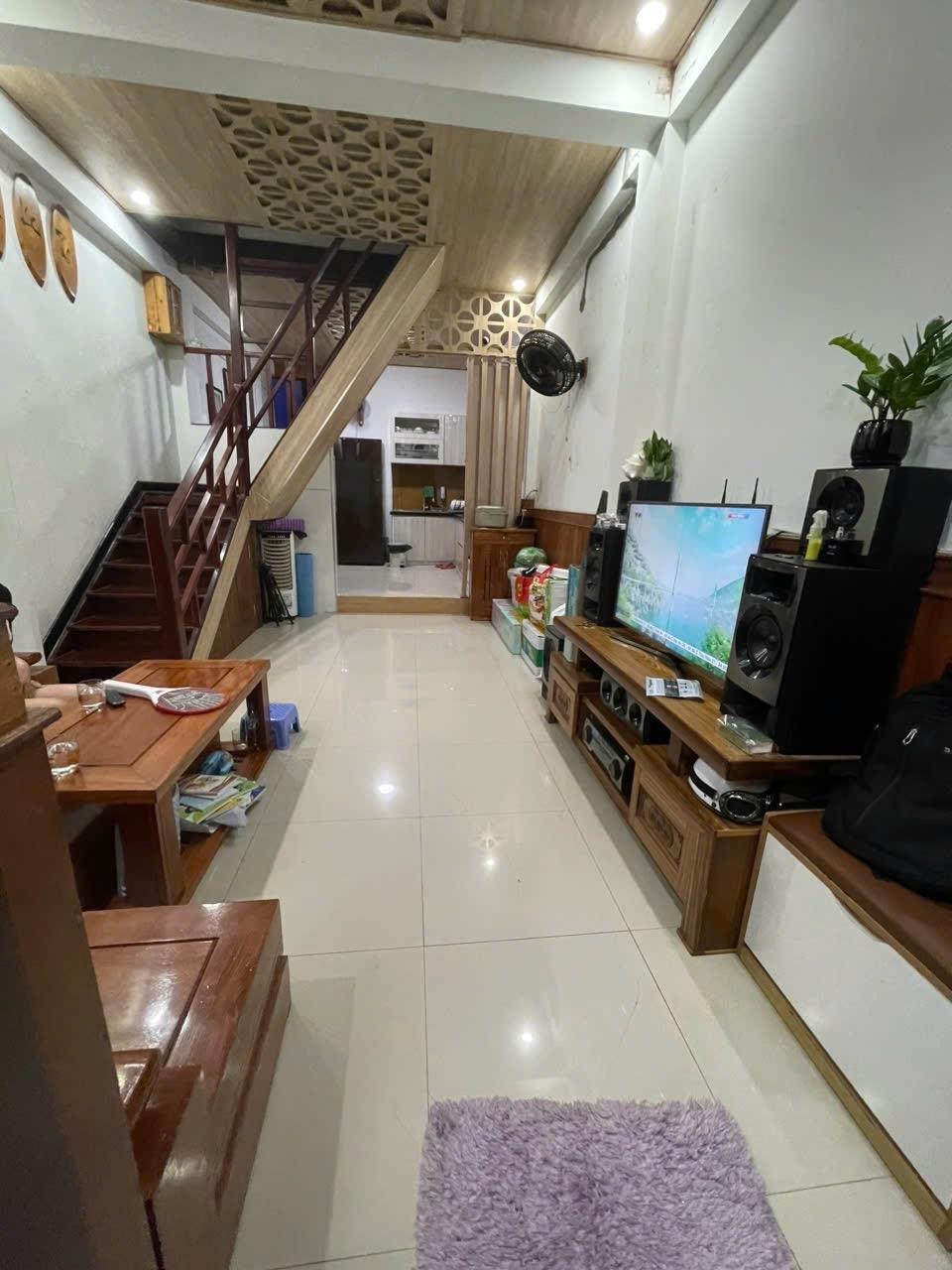 Cho thuê nhà sổ riêng tại Đường Phan Thúc Duyện - Mỹ An - Ngũ Hành Sơn, 100 m2, giá 12 tr/tháng