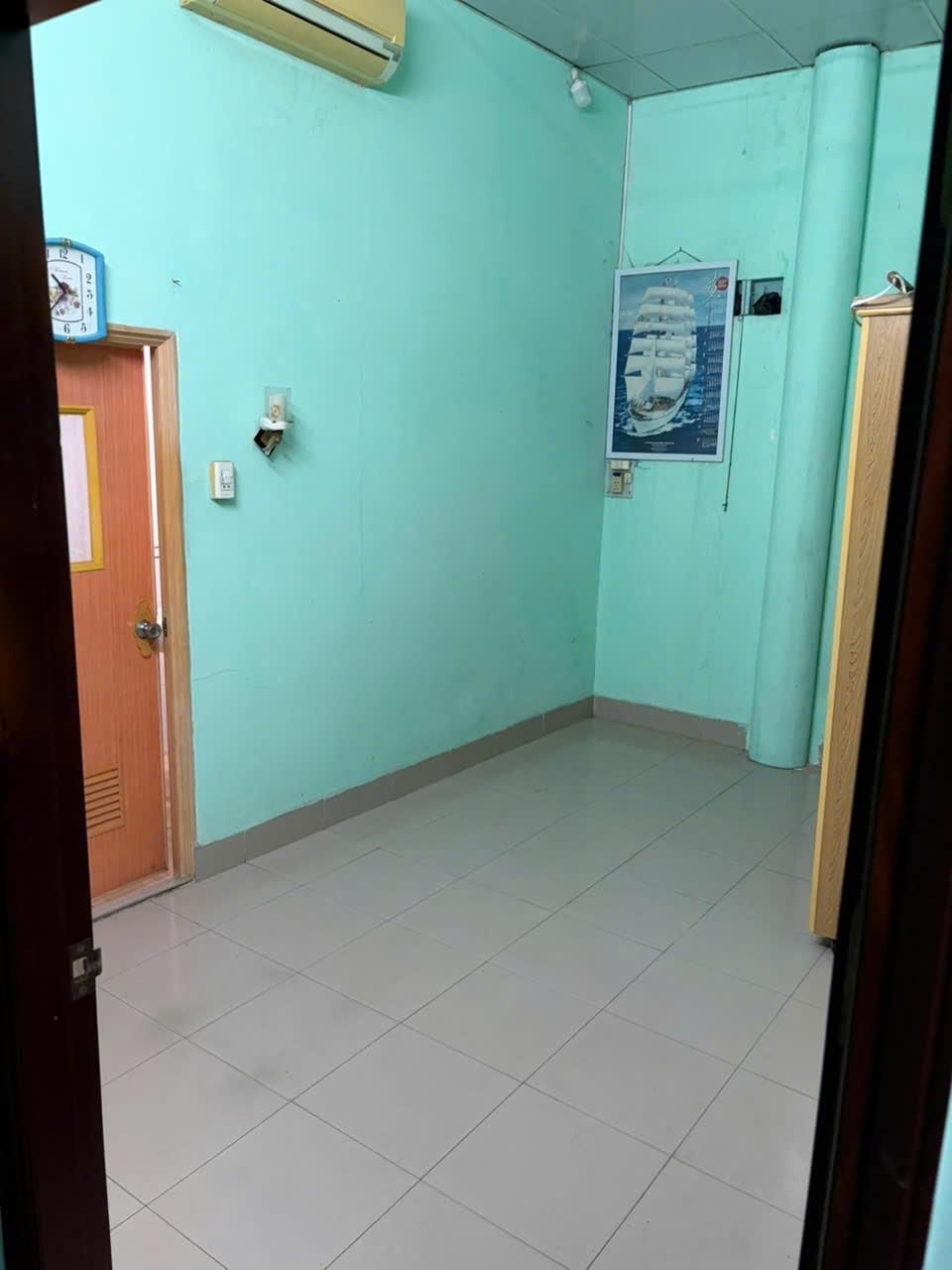 Thuê ngay căn nhà riêng tại Đường 3 - Hiệp Bình Chánh - Thủ Đức, 60 m2, giá 10 triệu/tháng