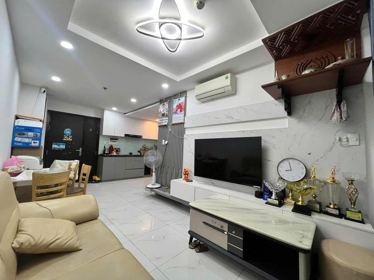 Thuê ngay căn chung cư 80 m2 tại Đường Phan Huy Ích - Tân Bình, giá 9,5 triệu/tháng
