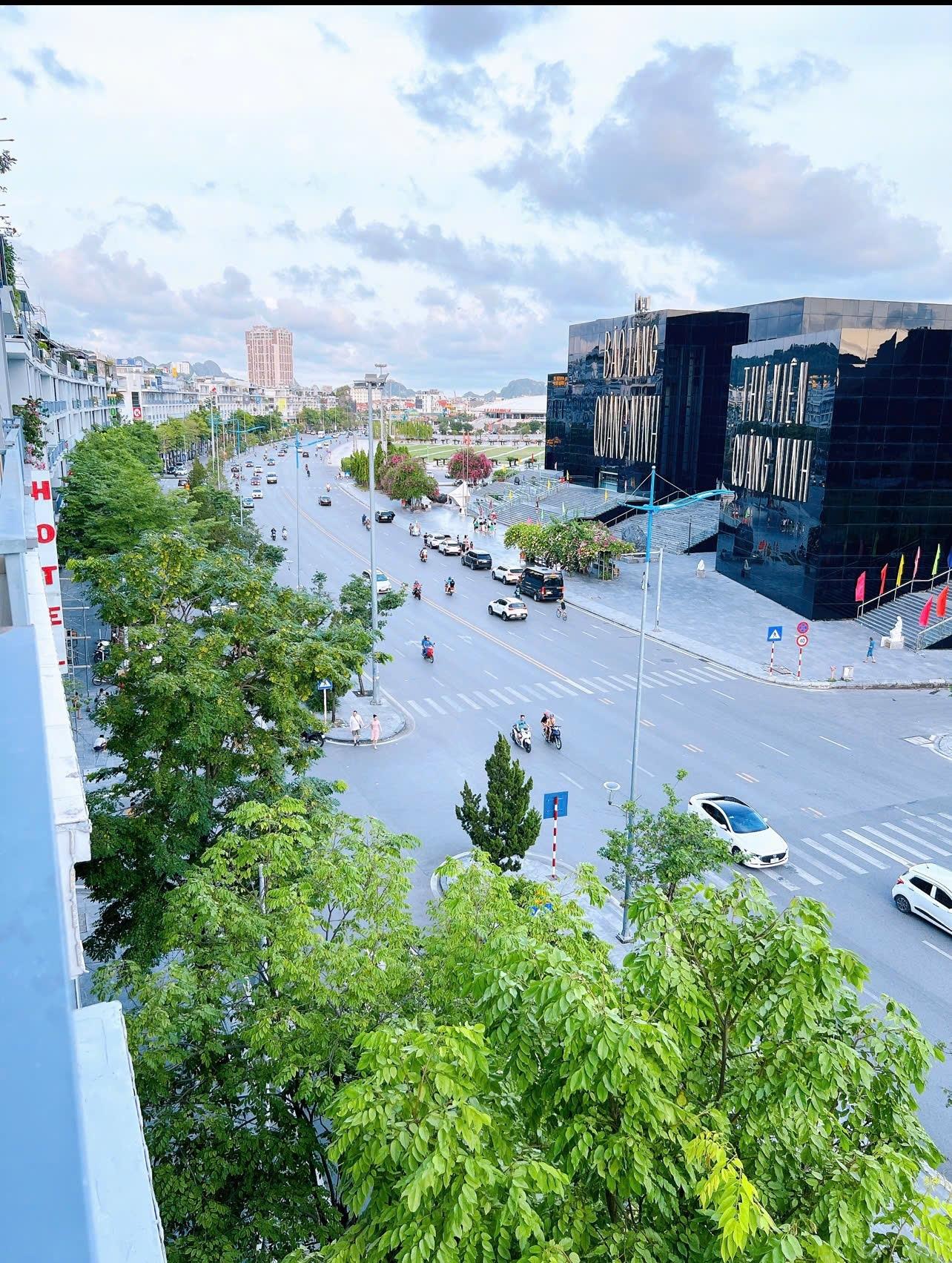 Cần bán liền kề, biệt thự 120 m2, giá 38 tỷ tại Phường Hồng Hà - Hạ Long - Quảng Ninh