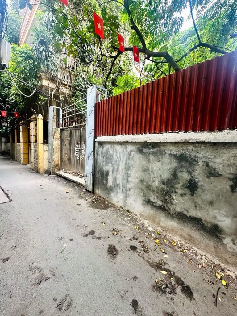 Bán gấp nhà đẹp 65 m2 tại Ngõ 279 Đội Cấn - Đội Cấn - Ba Đình - Hà Nội, giá 14 tỷ