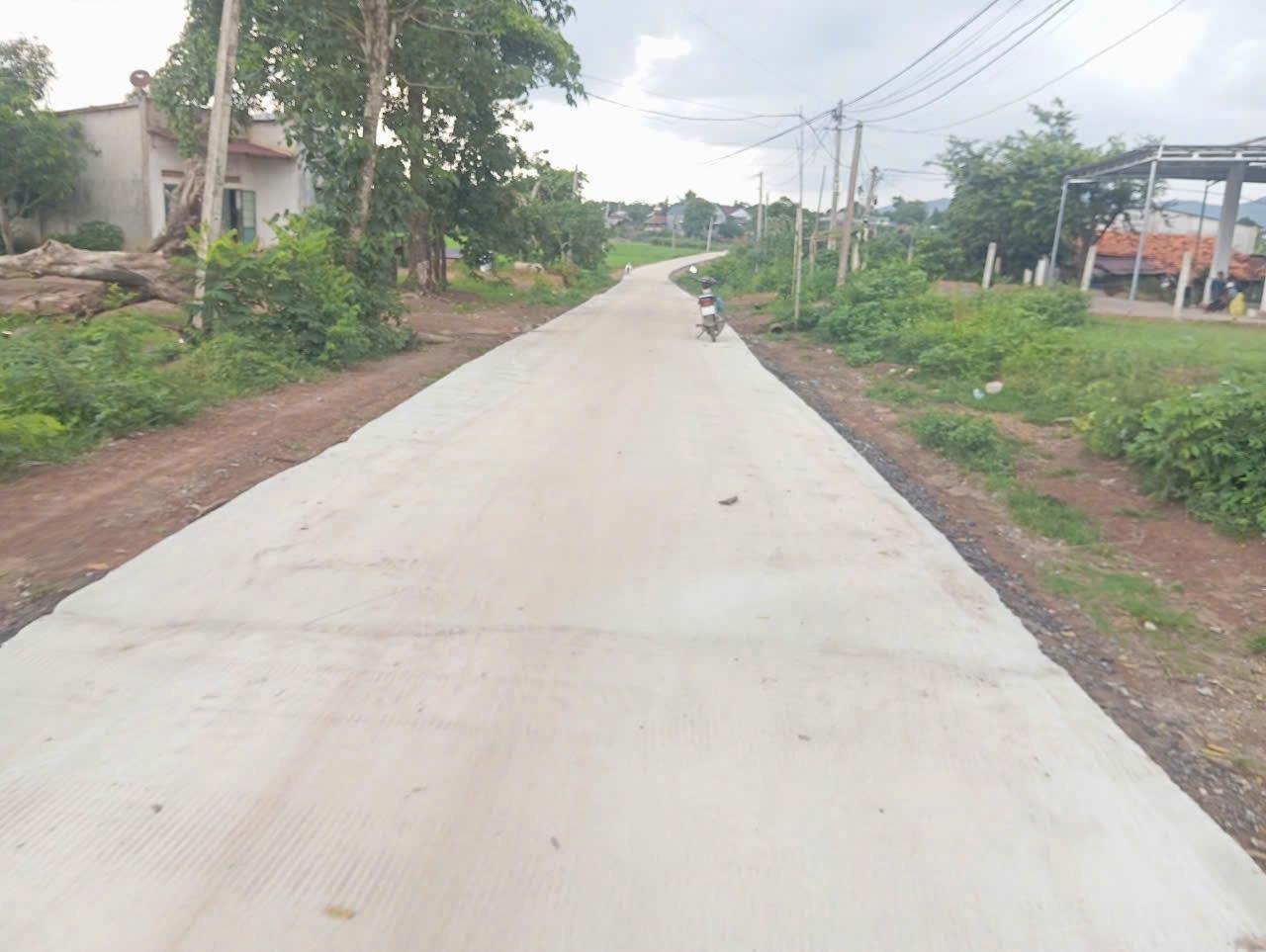 Sở hữu nền đất 185 m2, hướng Đông tại Đường 26 - Ea Kar - Đắk Lắk, giá 179 triệu