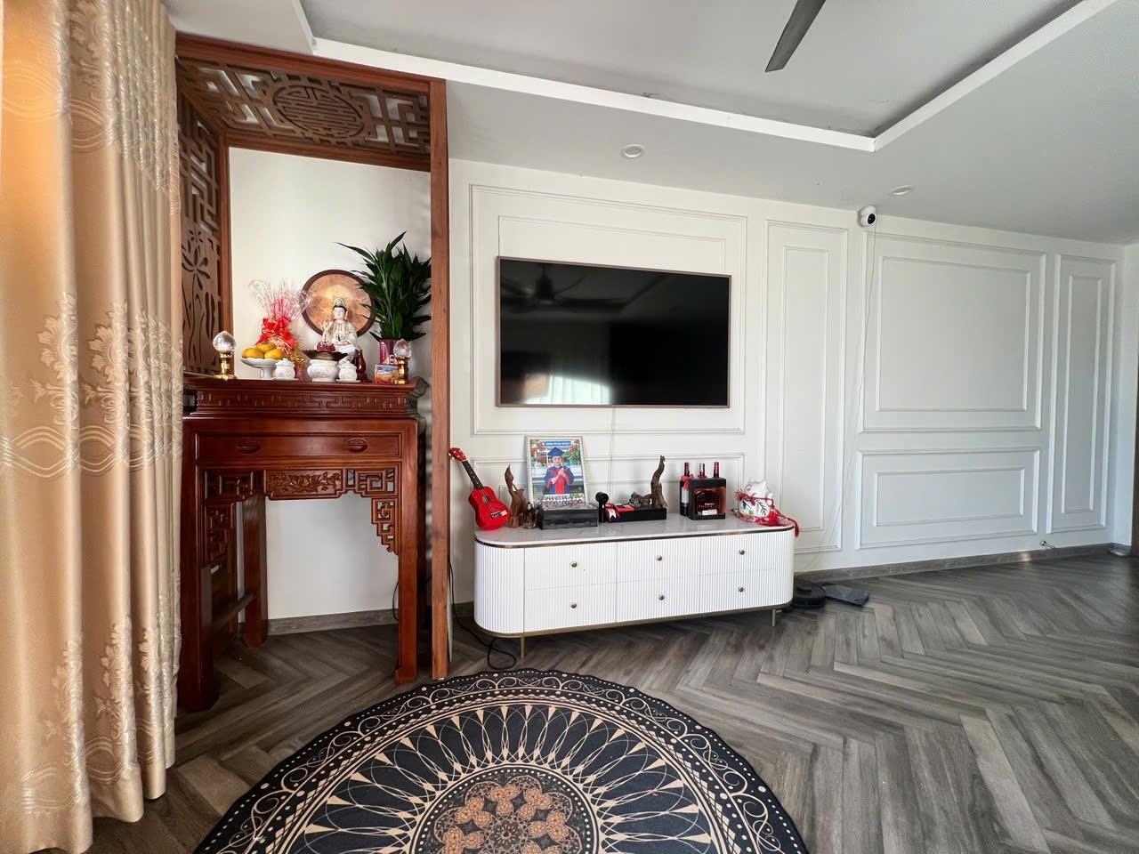Cần bán gấp căn chung cư 93,5 m2, giá 4,85 tỷ tại Đường Thích Quảng Đức - Nha Trang - Khánh Hòa
