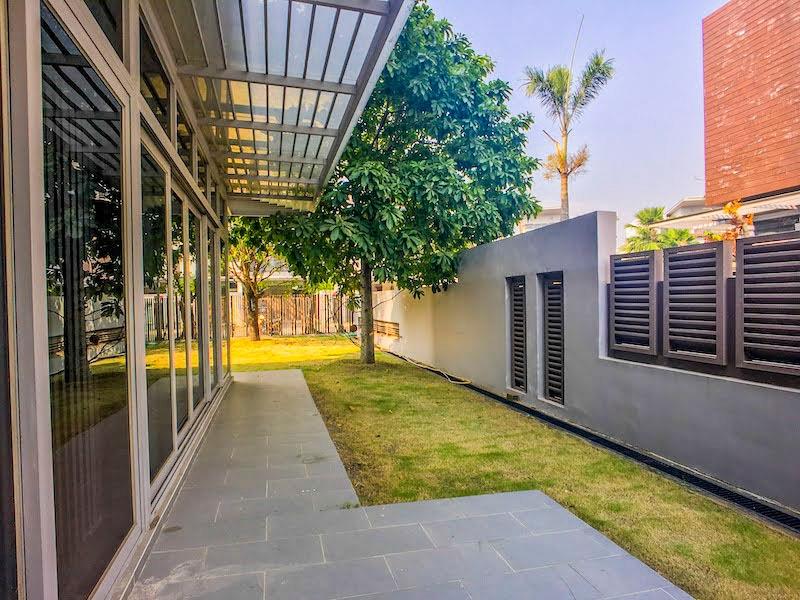 Cần bán nhanh nhà biệt thự 489 m2, giá 51 tỷ tại Đường D3 - Phú Hữu - Quận 9 - TP Hồ Chí Minh