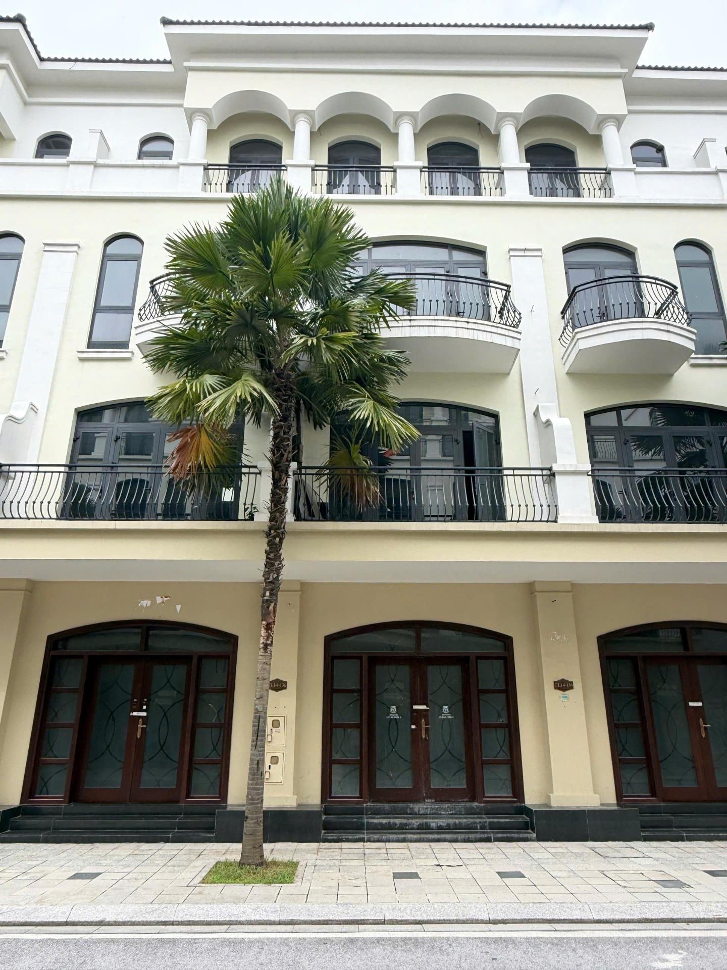 Bán gấp nhà lk 63 m2, giá 6,6 tỷ tại Xã Long Hưng - Văn Giang - Hưng Yên