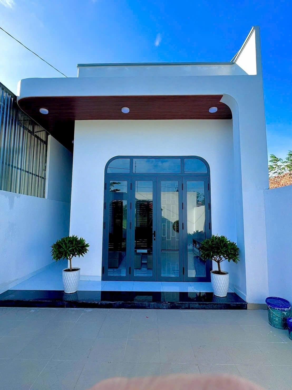Cần bán gấp bán nhanh nhà sổ riêng 229 m2 tại Thị trấn Chơn Thành - Chơn Thành, giá 600 tr