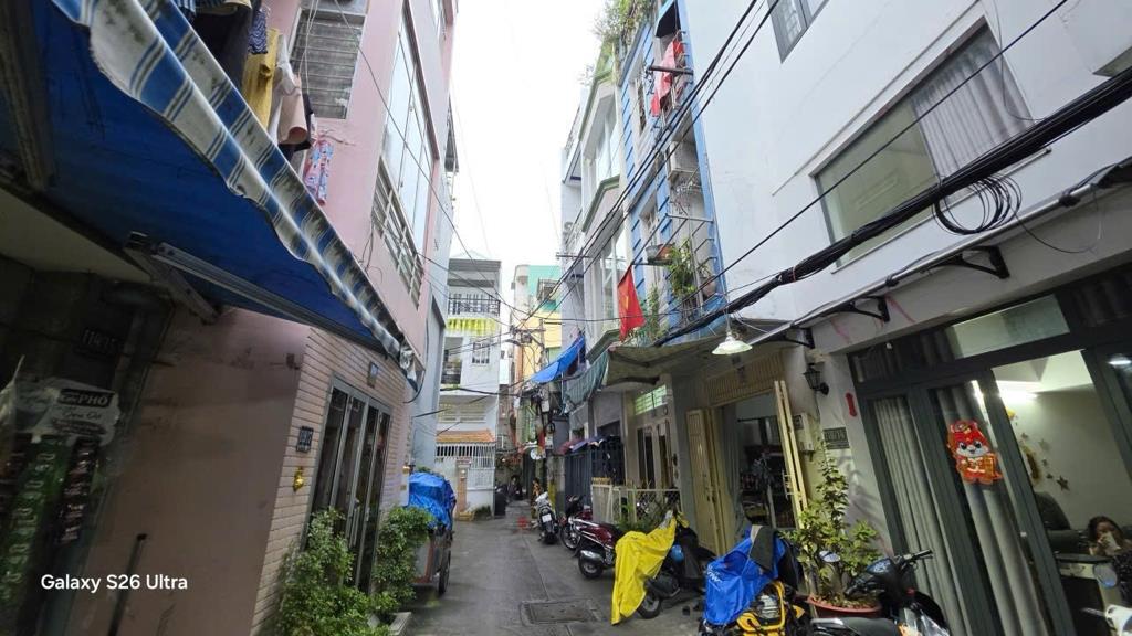 Cần bán gấp nhà riêng sổ đỏ 36 m2 tại Quận 6 - TP Hồ Chí Minh, giá 4 tỷ