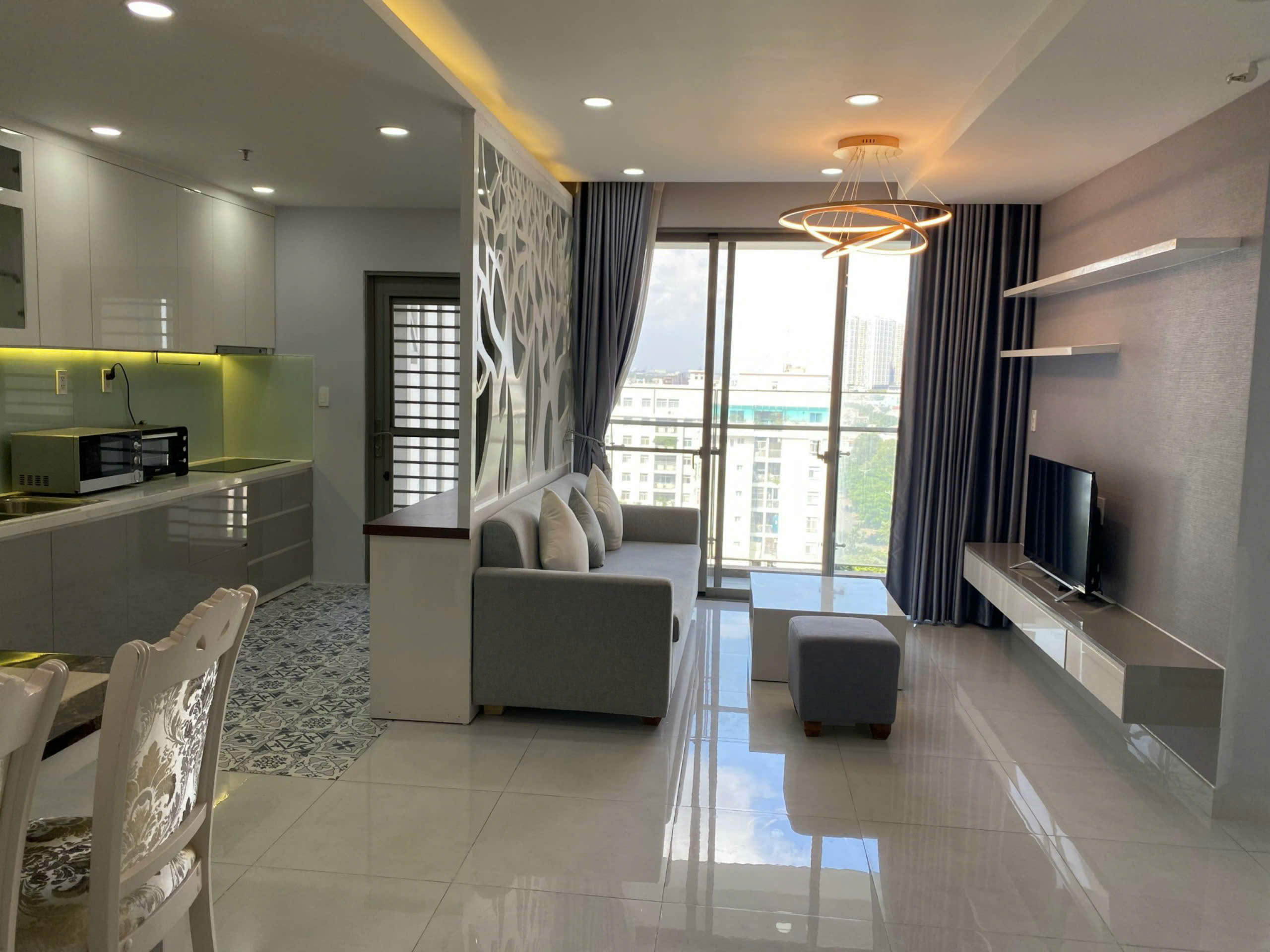 Cho thuê căn hộ Hưng Phúc, 2PN 2WC, full nội thất, nhà đẹp