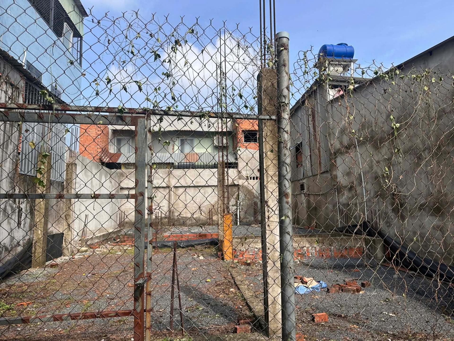 Bán miếng đất 120,18000030517578 m2, hướng Đông tại Hóc Môn - TP Hồ Chí Minh, giá 4,2 tỷ